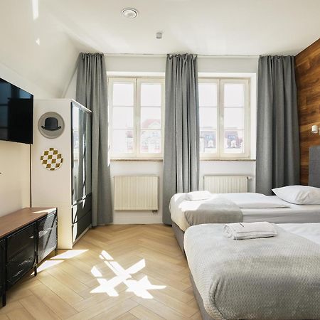 Solny Square Aparthotel Breslavia Exterior foto
