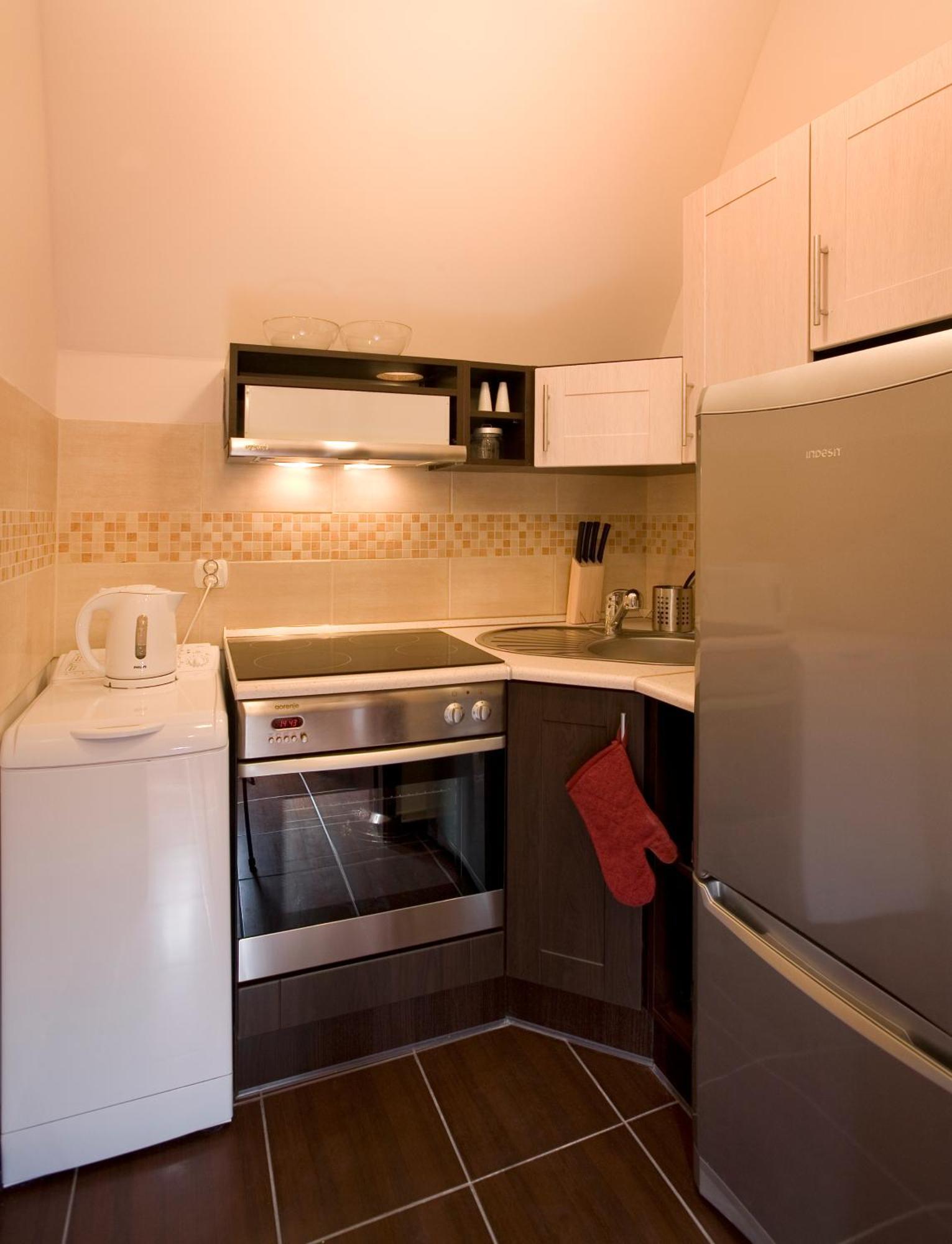 Solny Square Aparthotel Breslavia Habitación foto