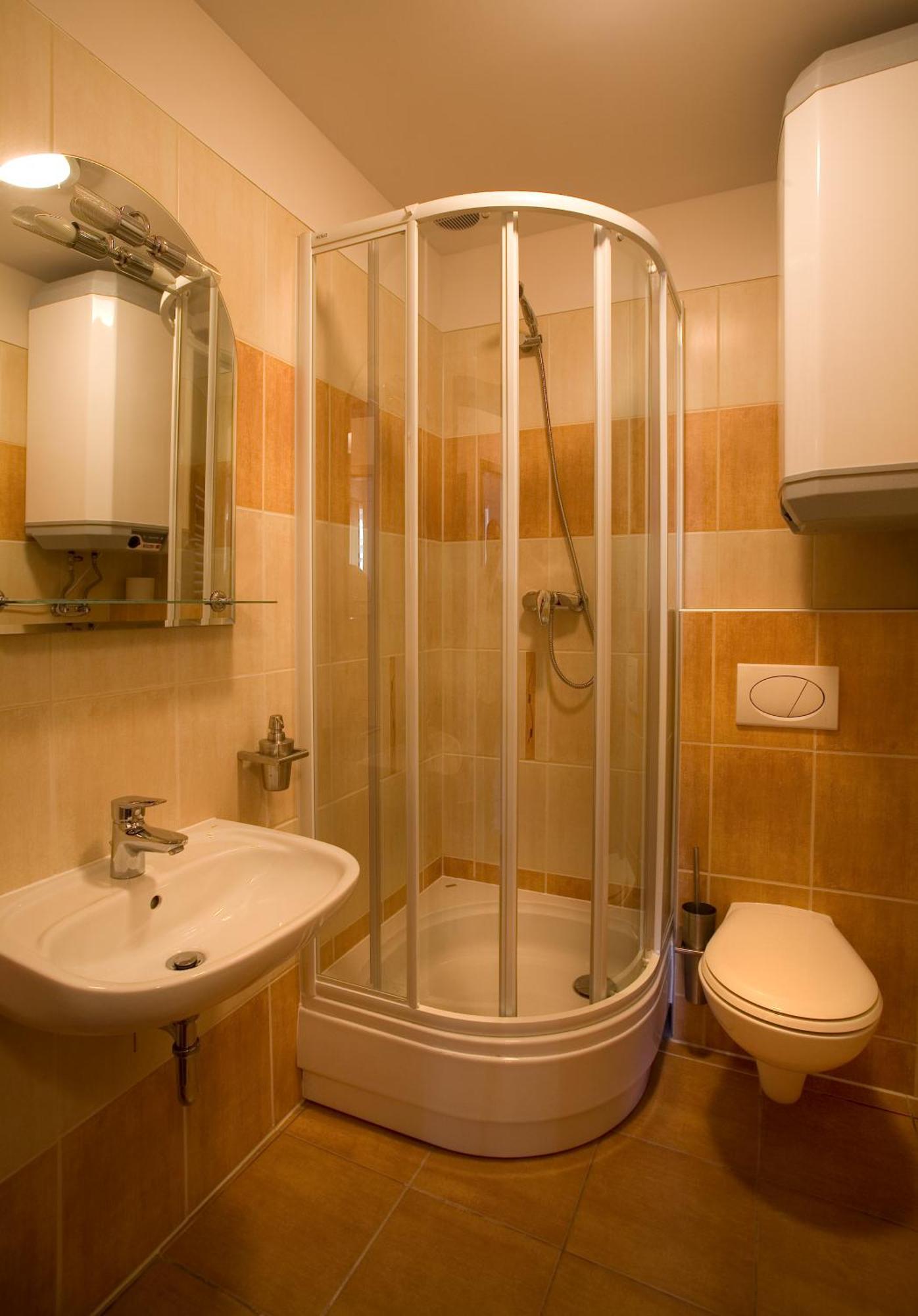 Solny Square Aparthotel Breslavia Habitación foto