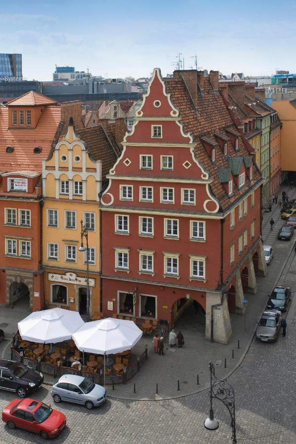 Solny Square Aparthotel Breslavia Exterior foto