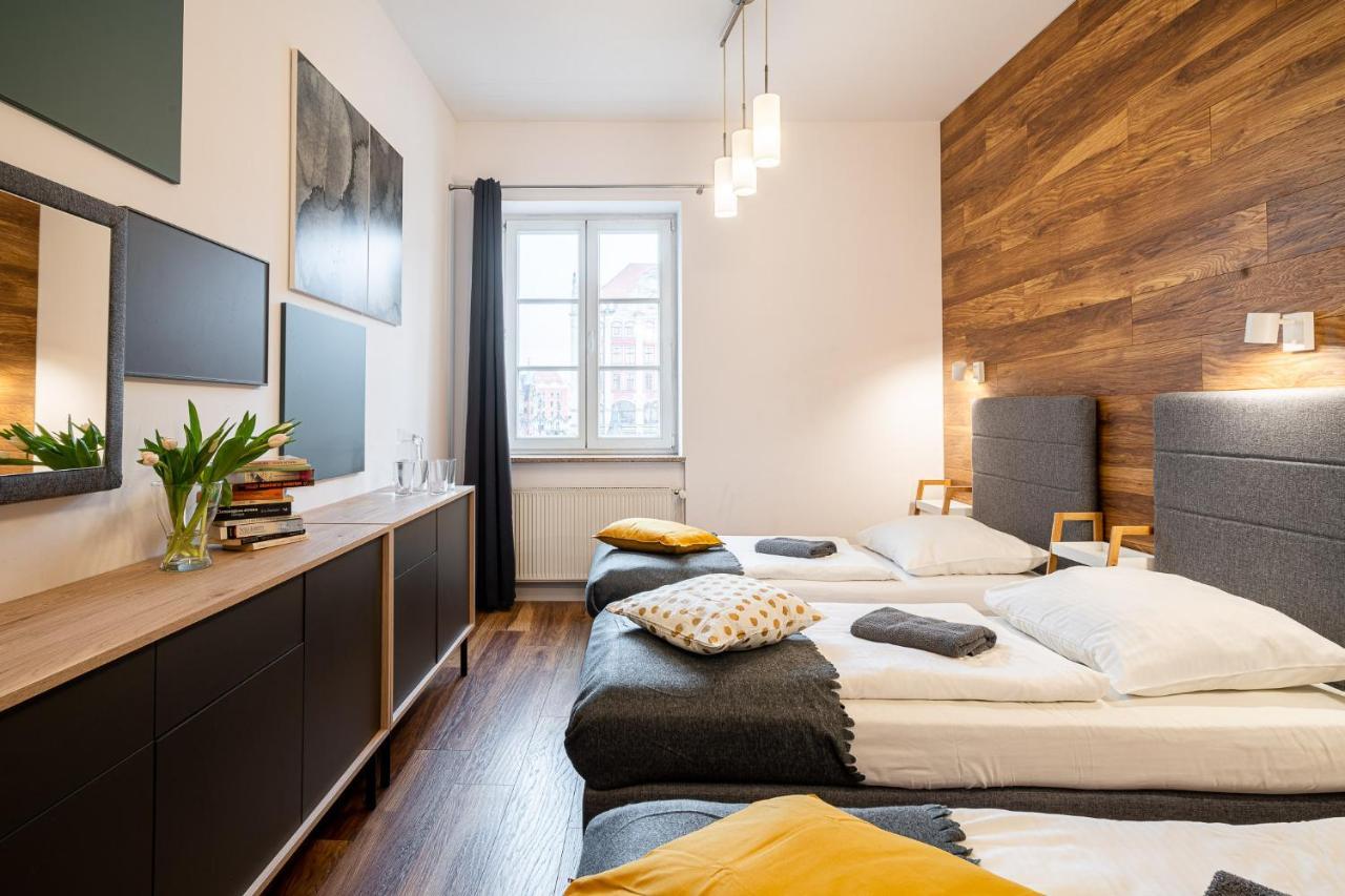 Solny Square Aparthotel Breslavia Exterior foto